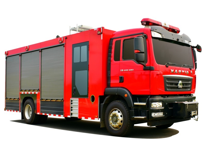 (900系统)汕德卡6吨压缩空气泡沫消防车