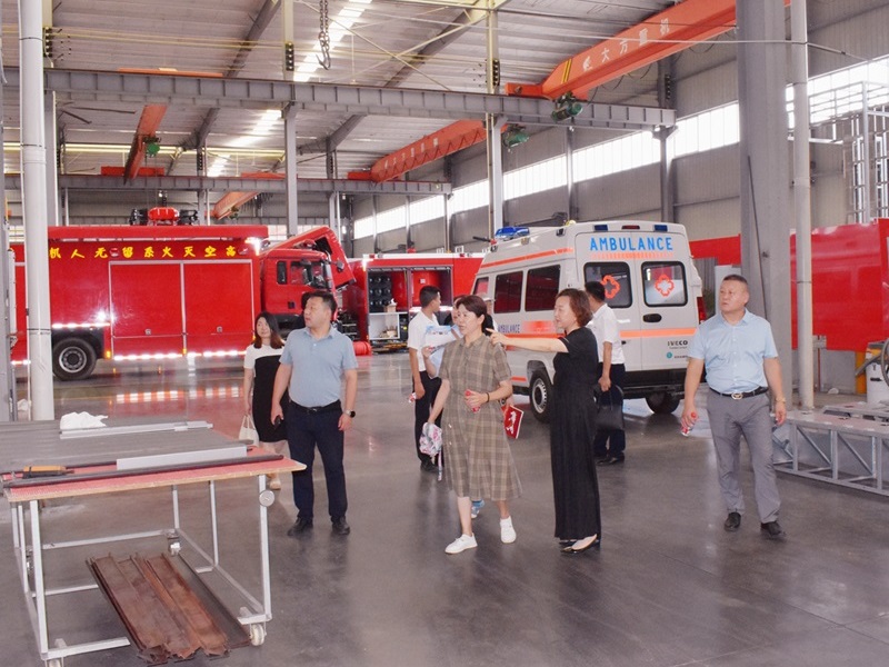 热烈欢迎楚商联合会一行莅临湖北博利指导工作